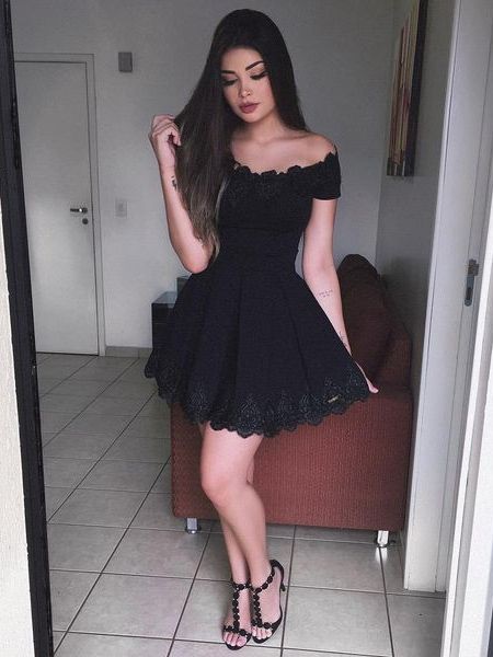 black-dresses-for-homecoming-73_15 Black dresses for homecoming