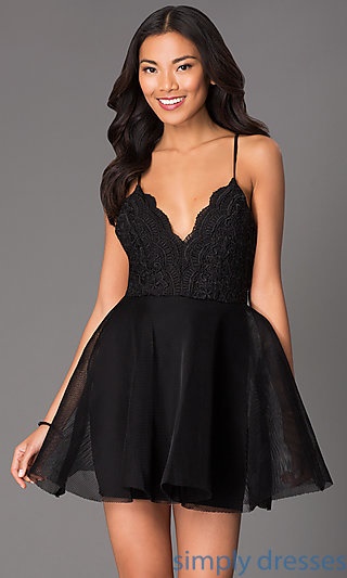 black-form-fitting-homecoming-dress-43_20 Black form fitting homecoming dress