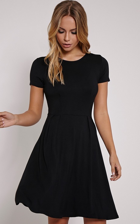 black-skater-dress-sleeves-21_6 Black skater dress sleeves