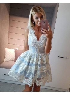 lace-short-homecoming-dresses-34_18 Lace short homecoming dresses