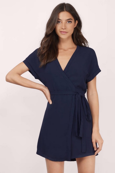 navy-skater-dress-with-sleeves-74_13 Navy skater dress with sleeves