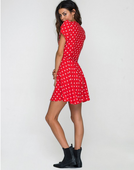 red-polka-dot-skater-dress-42_9 Red polka dot skater dress