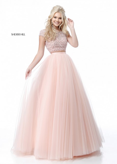 blush-two-piece-prom-dress-53_14 Blush two piece prom dress