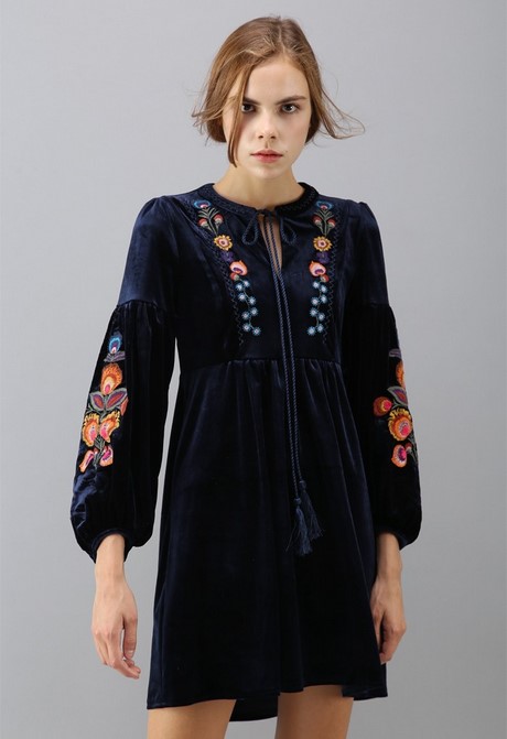 embroidered-velvet-dress-30_2 Embroidered velvet dress