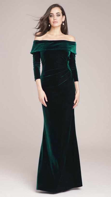 green-velvet-off-the-shoulder-dress-29_9 Green velvet off the shoulder dress