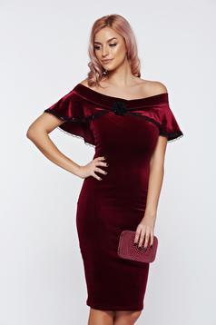 off-the-shoulder-velvet-dress-97_17 Off the shoulder velvet dress