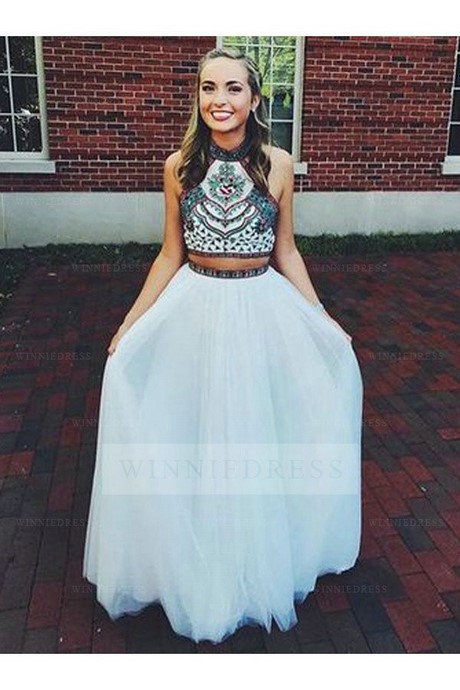 two-piece-high-neck-prom-dress-88_17 Two piece high neck prom dress