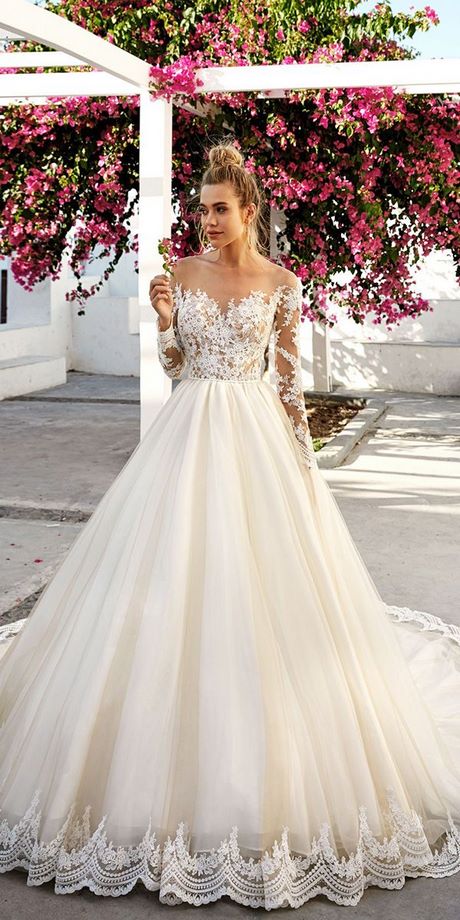 ball-gown-wedding-dresses-with-lace-95_16 Ball gown wedding dresses with lace