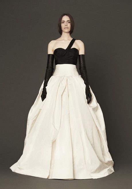 black-and-white-vera-wang-wedding-dress-69_3 Black and white vera wang wedding dress