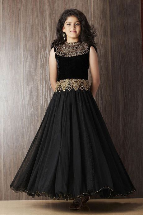 black-party-frock-designs-for-ladies-82 Black party frock designs for ladies