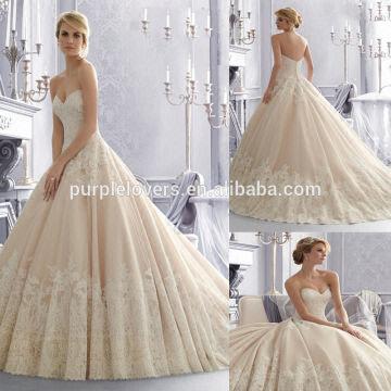 details-of-lace-wedding-gown-designs-05_6 Details of lace wedding gown designs