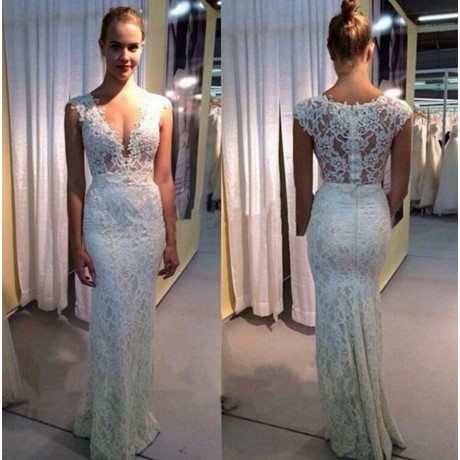 fitted-wedding-dresses-with-lace-05_10 Fitted wedding dresses with lace