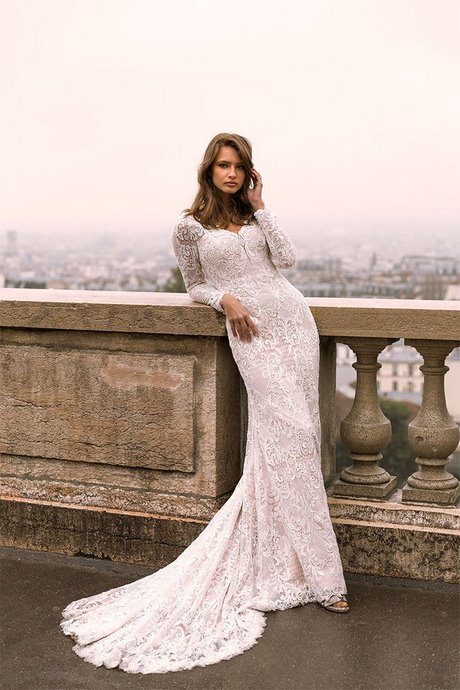 full-lace-wedding-dress-with-sleeves-29_16 Full lace wedding dress with sleeves