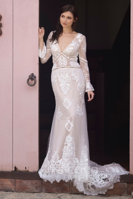 lace-and-silk-wedding-dress-35 Lace and silk wedding dress