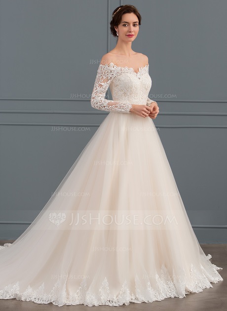 lace-ballroom-wedding-dresses-80_5 Lace ballroom wedding dresses