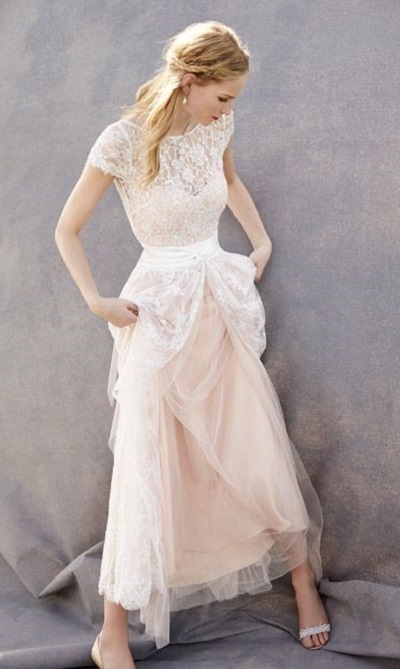 lace-romantic-wedding-dress-59_15 Lace romantic wedding dress