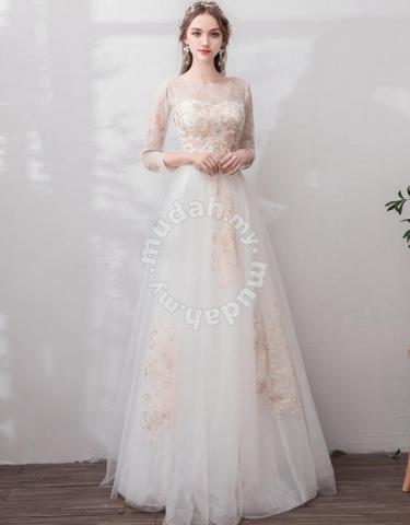 lace-sleeve-wedding-gown-47_6 Lace sleeve wedding gown