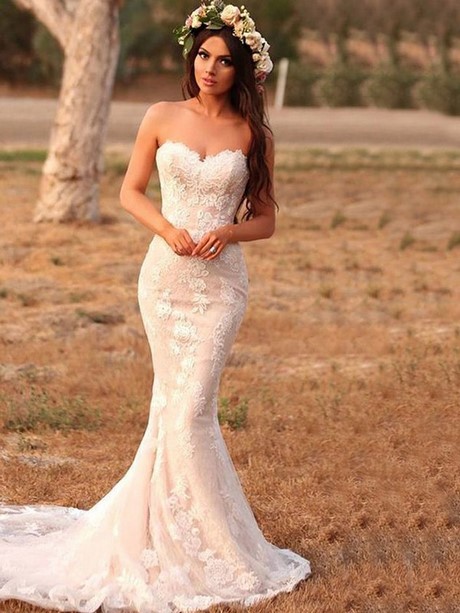 lace-wedding-dress-sleeveless-18_14 Lace wedding dress sleeveless