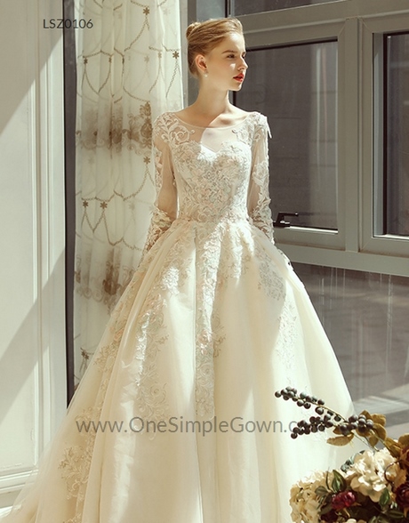 lace-wedding-dress-with-long-sleeves-66_13 Lace wedding dress with long sleeves