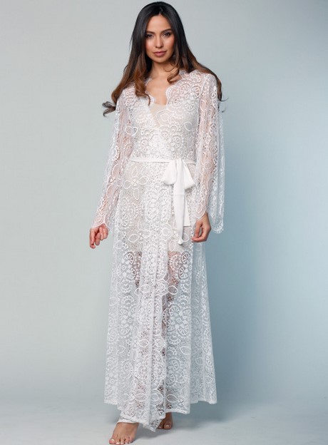 lace-wedding-robe-44_5 Lace wedding robe
