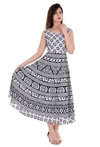 long-cotton-frocks-for-ladies-63 Long cotton frocks for ladies