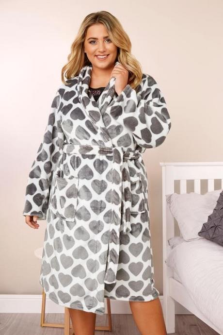 long-winter-dressing-gowns-48_12 Long winter dressing gowns
