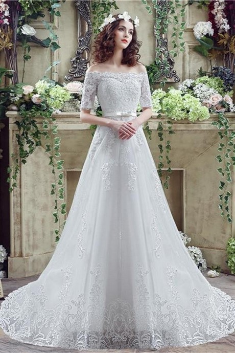 short-lace-sleeve-wedding-dress-45_7 Short lace sleeve wedding dress