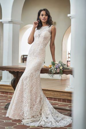 thick-lace-wedding-dress-14_7 Thick lace wedding dress