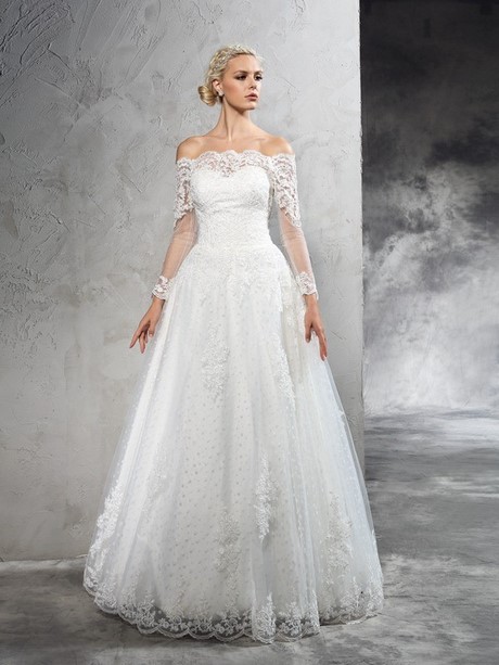wedding-dress-with-lace-long-sleeves-57_10 Wedding dress with lace long sleeves