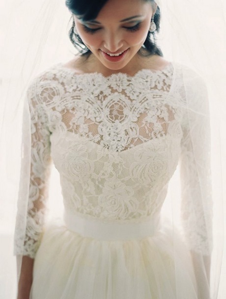 wedding-lace-dresses-with-sleeves-30_5 Wedding lace dresses with sleeves