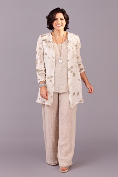 ladies-pant-suits-for-special-occasions-75_5 Ladies pant suits for special occasions