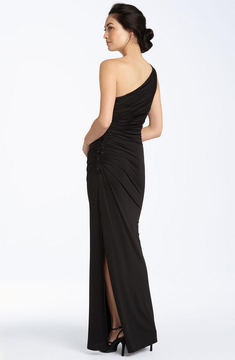 long-black-evening-gown-97_17 Long black evening gown