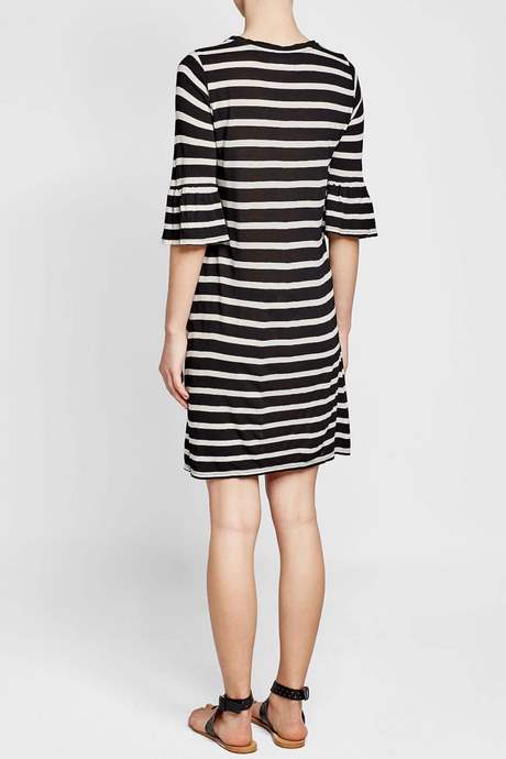 black-and-white-pinstripe-dress-54_7 Black and white pinstripe dress