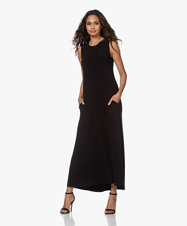 black-sleeveless-maxi-dress-92_11 Black sleeveless maxi dress