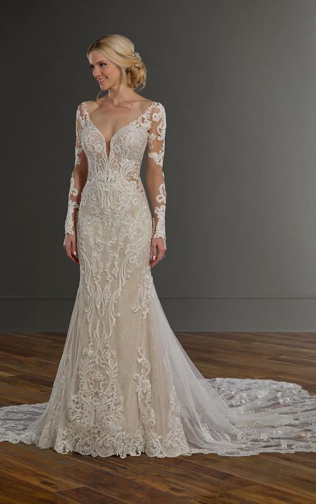 fit-and-flare-wedding-dress-with-sleeves-59_6 Fit and flare wedding dress with sleeves