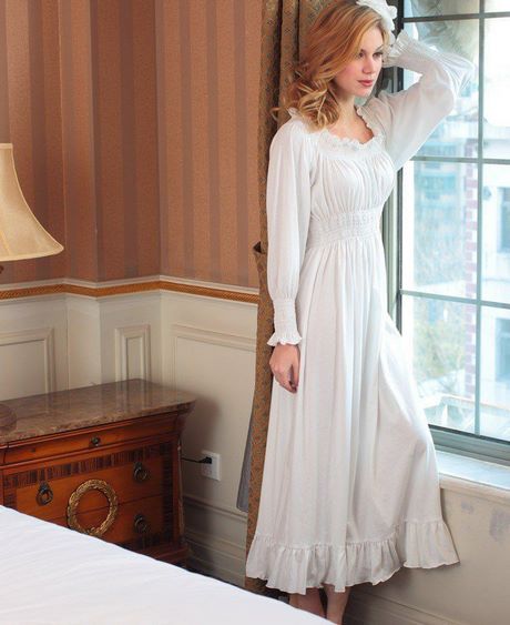 long-white-cotton-dress-with-sleeves-89_13 Long white cotton dress with sleeves