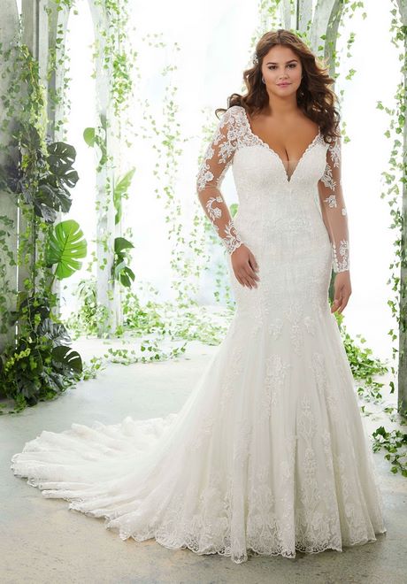 plus-size-fit-and-flare-wedding-dress-67 Plus size fit and flare wedding dress