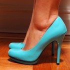 Turquoise pumps