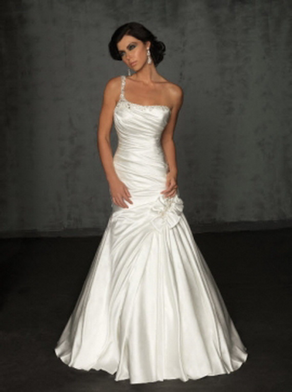 allure-wedding-gowns-10 Allure wedding gowns