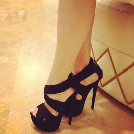 black-strappy-heels-33-7 Black strappy heels