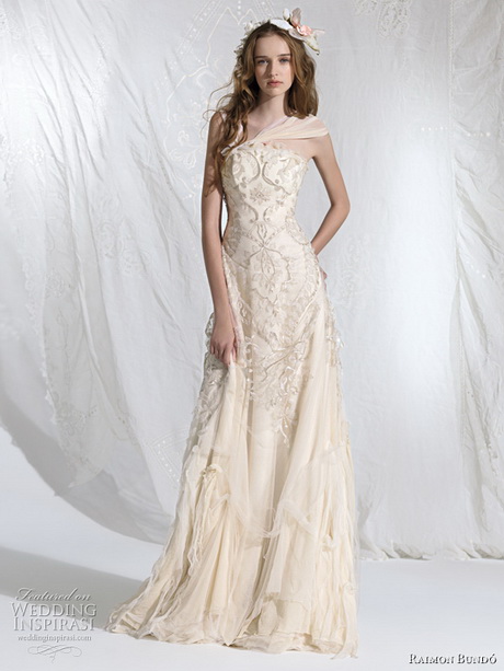 bohemian-lace-wedding-dress-99-16 Bohemian lace wedding dress