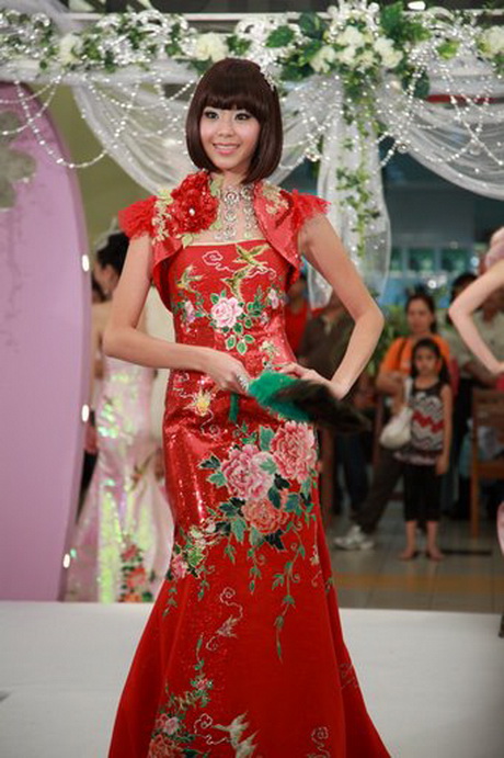 chinese-wedding-gowns-16-16 Chinese wedding gowns