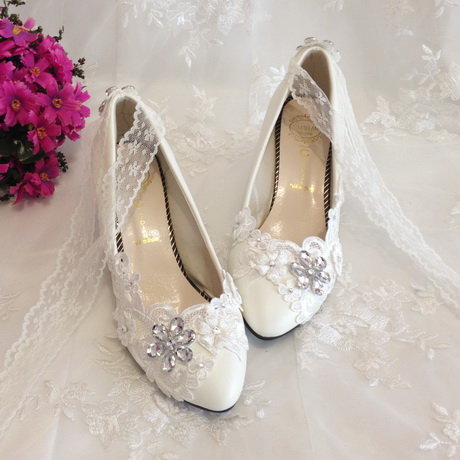 comfortable-wedding-heels-26-12 Comfortable wedding heels