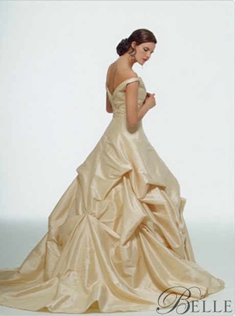 disney-wedding-gowns-14-15 Disney wedding gowns