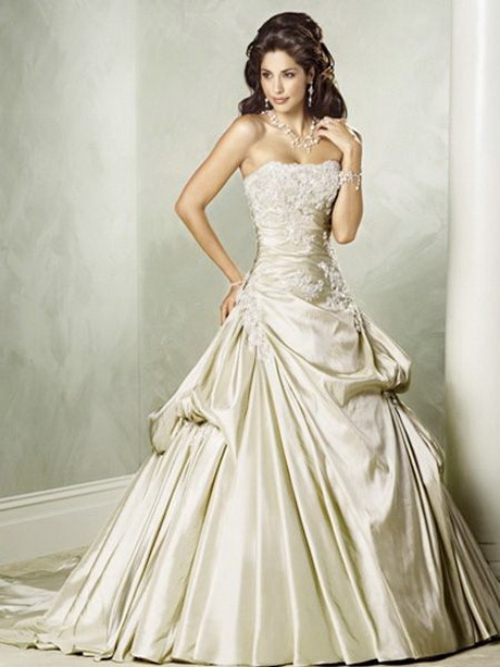 expensive-wedding-gowns-50-17 Expensive wedding gowns