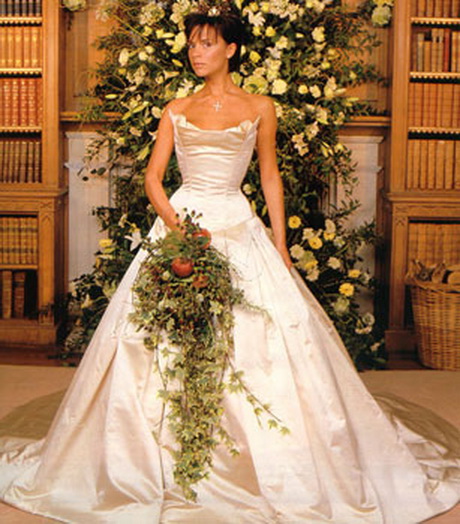 famous-wedding-gowns-52-11 Famous wedding gowns