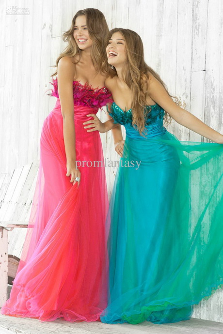 feather-prom-dresses-67-18 Feather prom dresses