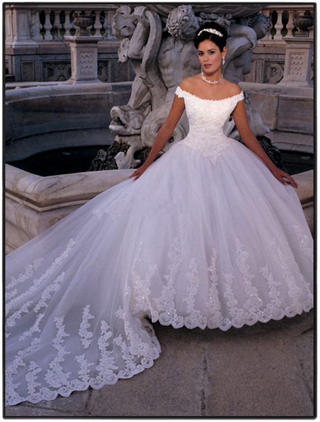 full-figured-wedding-gowns-33-17 Full figured wedding gowns