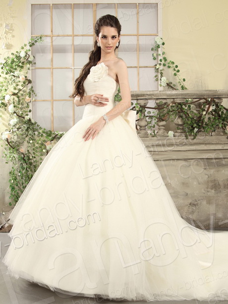 gorgeous-wedding-gowns-18-9 Gorgeous wedding gowns