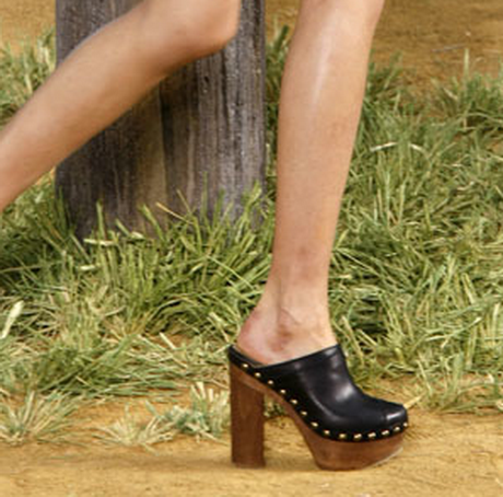 heeled-clogs-42 Heeled clogs